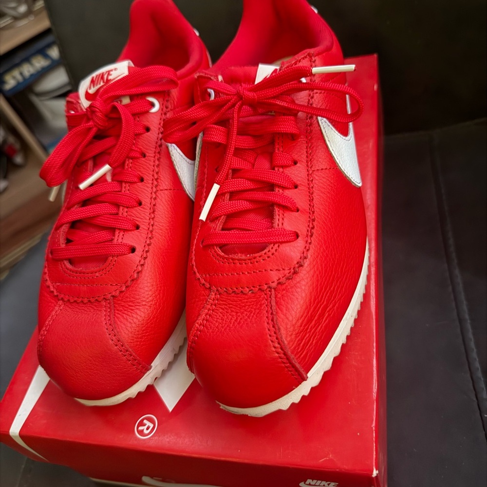 Nike stranger Things Crimson and White Athletic Shoes